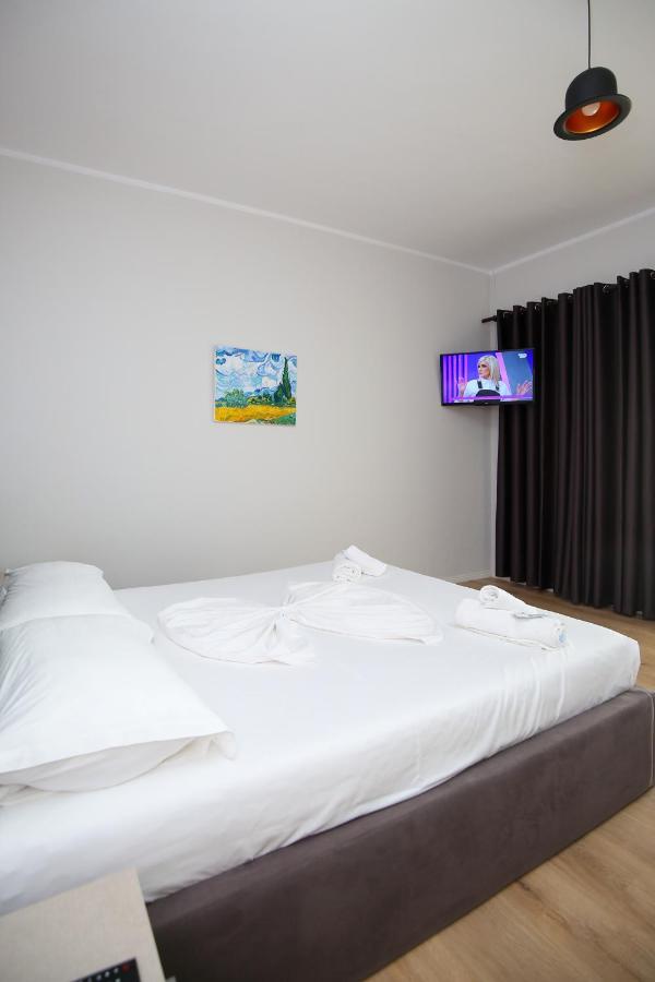 Skyhill Boutique Hotel فلورا المظهر الخارجي الصورة